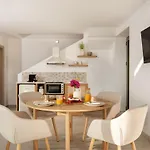 Alýria Sea Side Apartment *